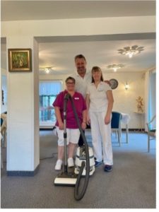 Haus Hubertus Staff with Verified Healthier Air DELPHIN T8Michael-Pelko-Delphin | Airmid Healthgroup Staff at Haus Hubertus with the Verified Healthier Air DELPHIN T8 air and room cleaning device, verified by Airmid Healthgroup for cleaner indoor environments.